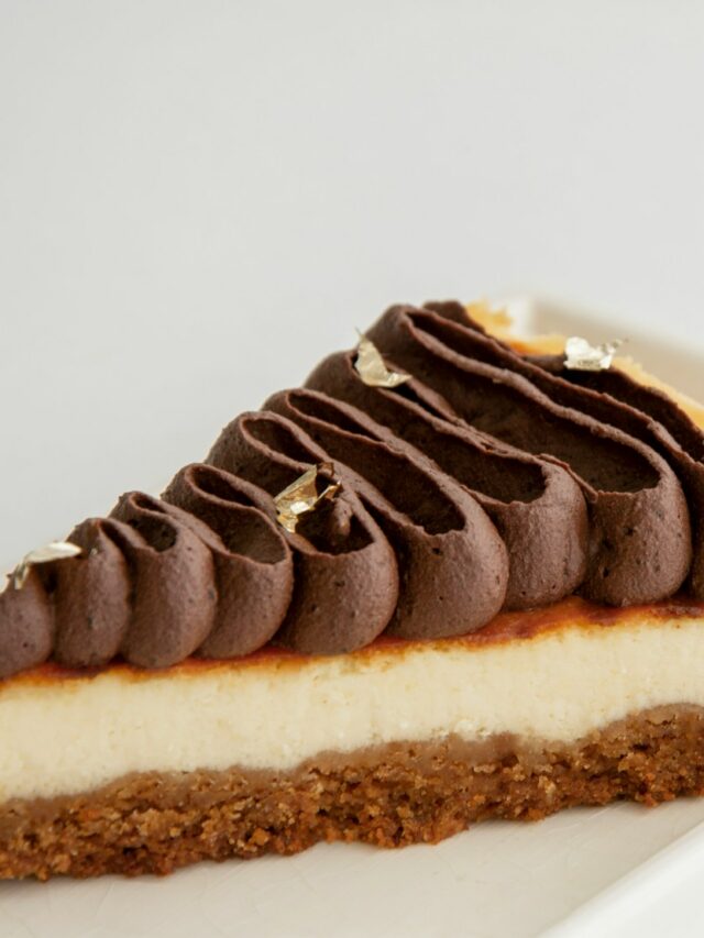 Make This Chocolate Peanut Butter Cheesecake