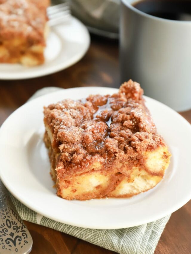 Pumpkin Spice Baked French Toast
